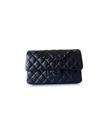 Chanel Classic 11.12 Handbag - Matte Black